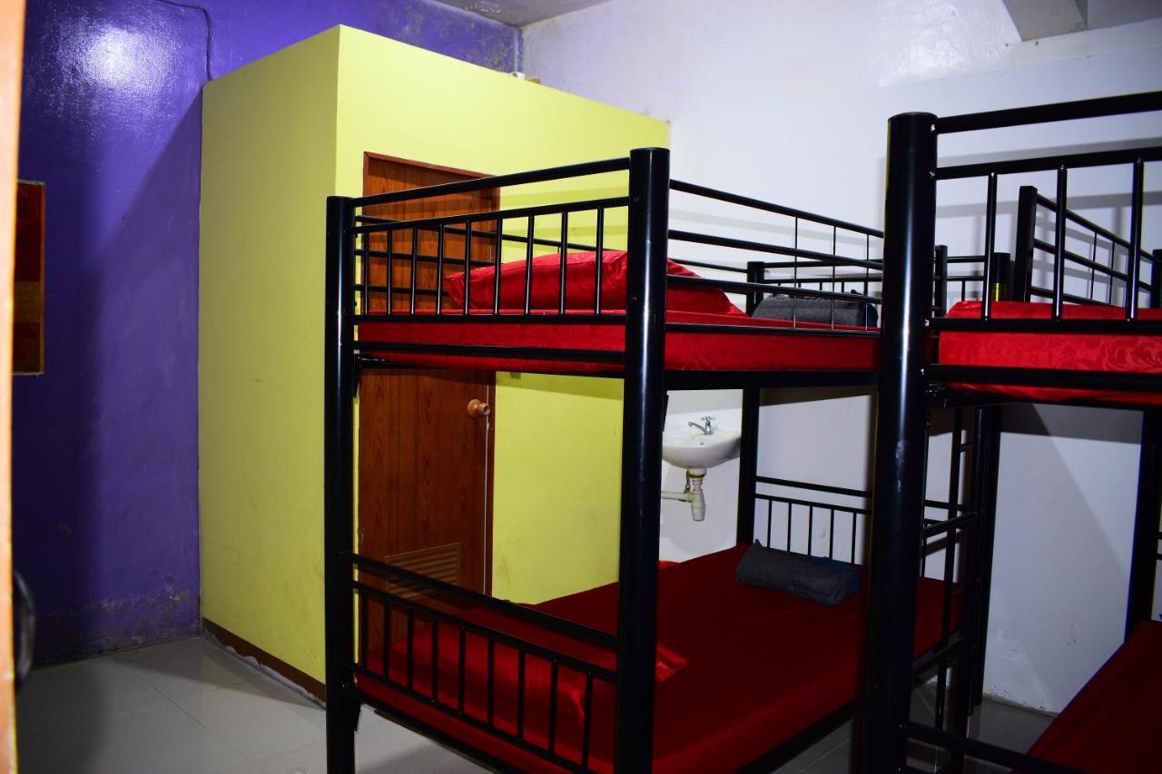 Simplycity Hostel Syariah Bandung Bagian luar foto