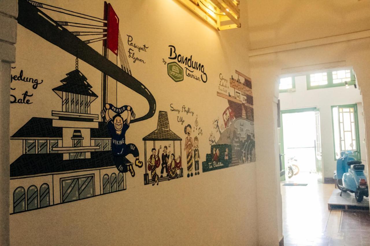 Simplycity Hostel Syariah Bandung Bagian luar foto